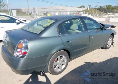 2003 Nissan Altima 2.5 S из США, поврежденный, VIN 1N4AL11D03C116567